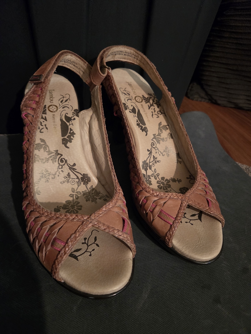 Jambu Metro Design Sonya Brown Woven Leather Peep Toe Heels Size 9M